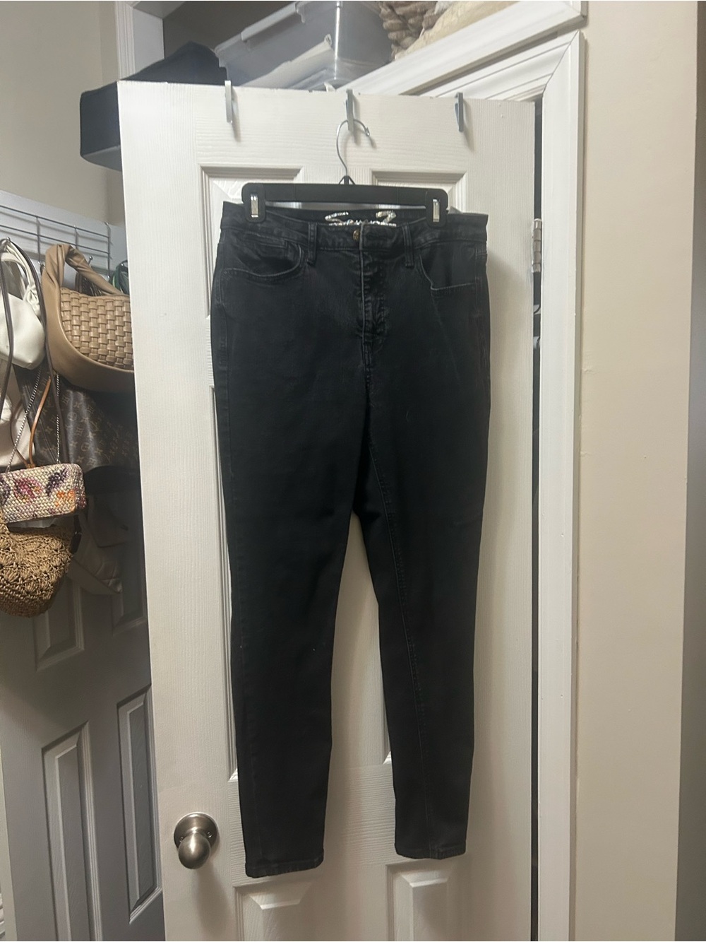 Seven7 Black Skinny High-Rise Women’s Jeans